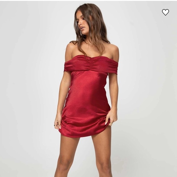 Princess Polly Dresses & Skirts - NWT Princess Polly Sadee Red Off the Shoulder Mini Dress Size 2 Date Night Satin